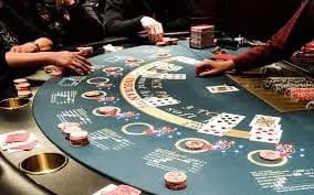 w333 Blackjack Showdown